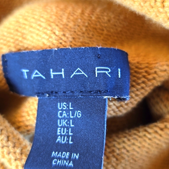 Tahari  Mustard Yellow Roll Neck Sweater Side Slits Sz. L - Picture 8 of 9